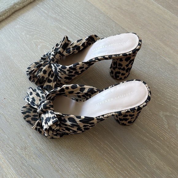 Loeffler Randall Bow heels - Picture 2 of 4